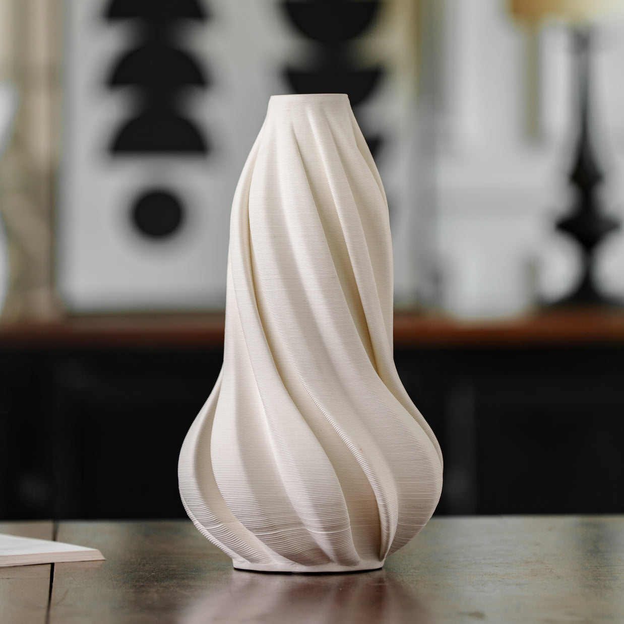 Nova Vase