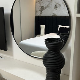 Modera Noir - Modera Decor