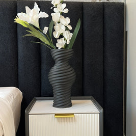 Modera Noir - Modera Decor