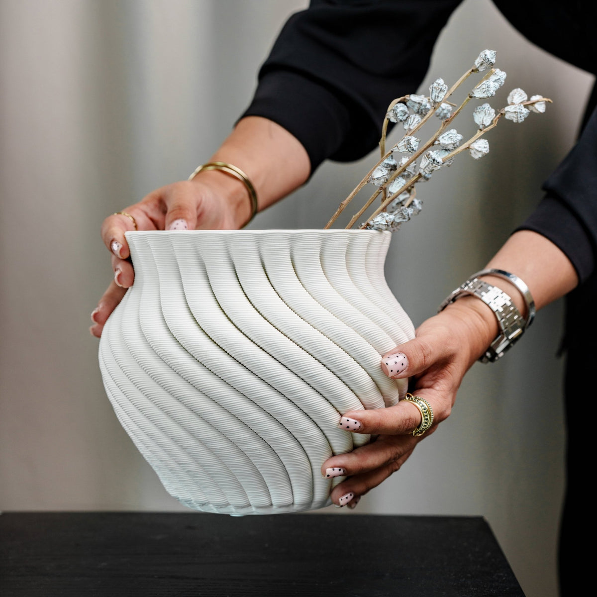 Rovella Vase - Modera Decor