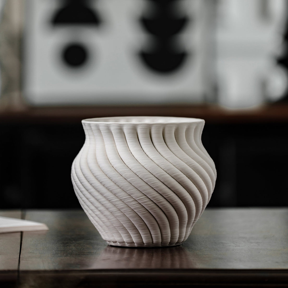 Rovella Vase - Modera Decor