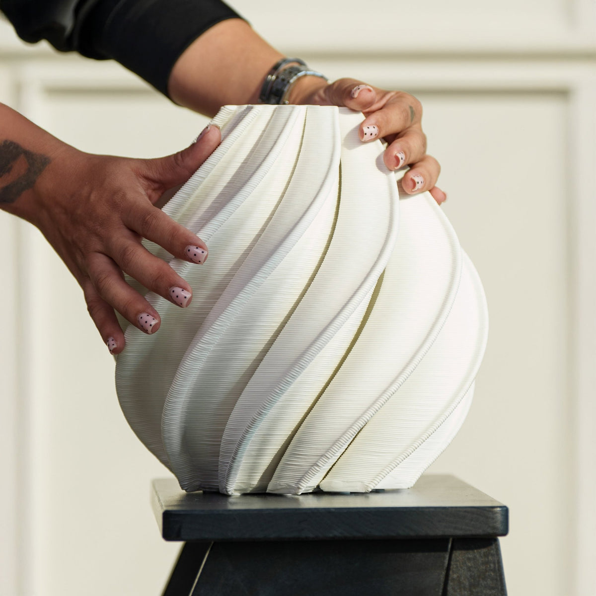 Vortexa Swirl - Modera Decor